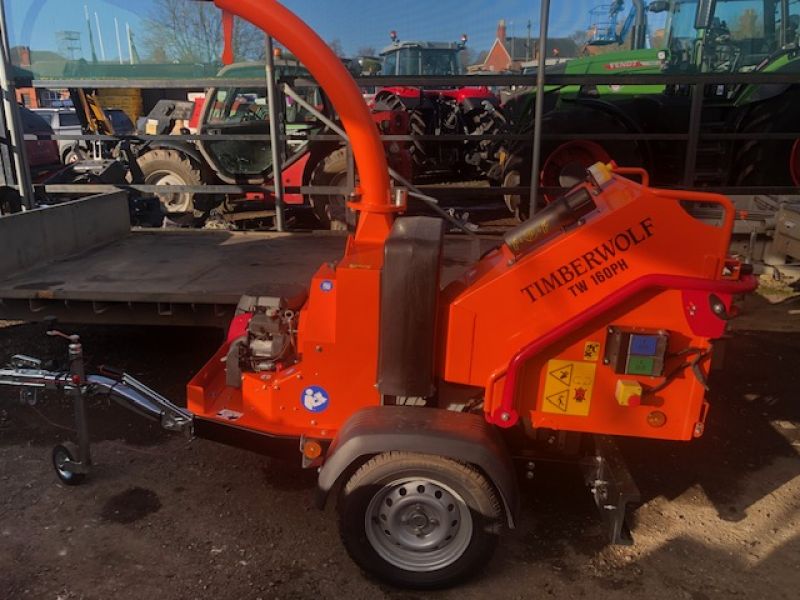 TIMBERWOLF - TW160PH WOODCHIPPER - Image 1