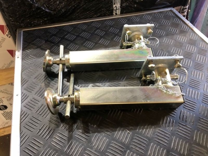 IFOR WILLIAMS - KX0227 PROPS - Image 2