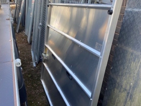 IFOR WILLIAMS - CROSS DIVISION - Image 1
