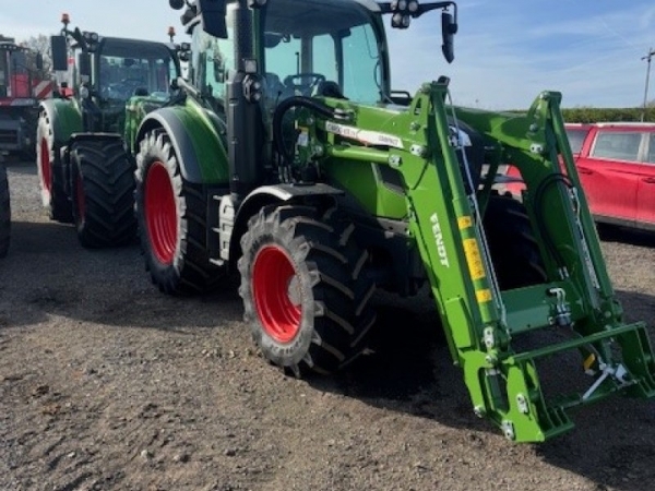 FENDT - 312 TRACTOR AND LOADER - Image 1