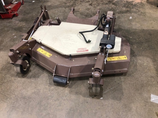 GRASSHOPPER - 3452 MOWER DECK - Image 1