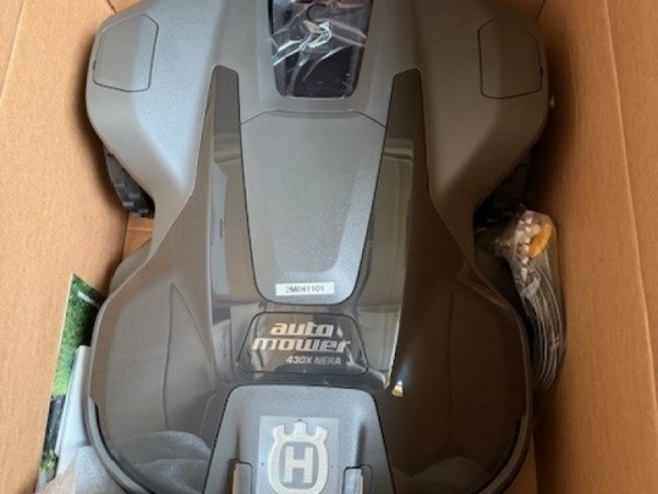 HUSQVARNA - 430X ROBOTIC MOWER - Image 1