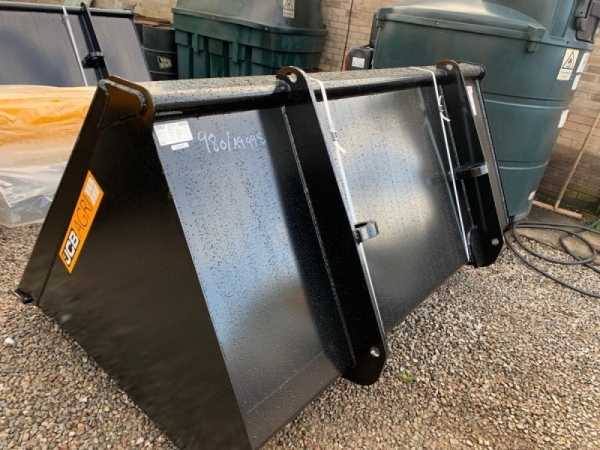 JCB - BUCKET - Image 1