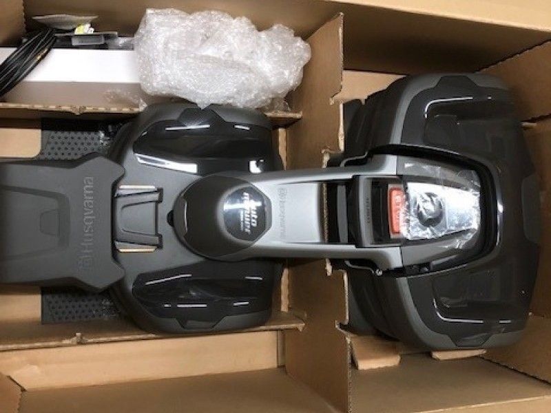 HUSQVARNA - AUTOMOWER 435X ROBOTIC - Image 1