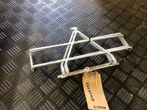 IFOR WILLIAMS - KX6319 LAMP GUARDS - Image 1