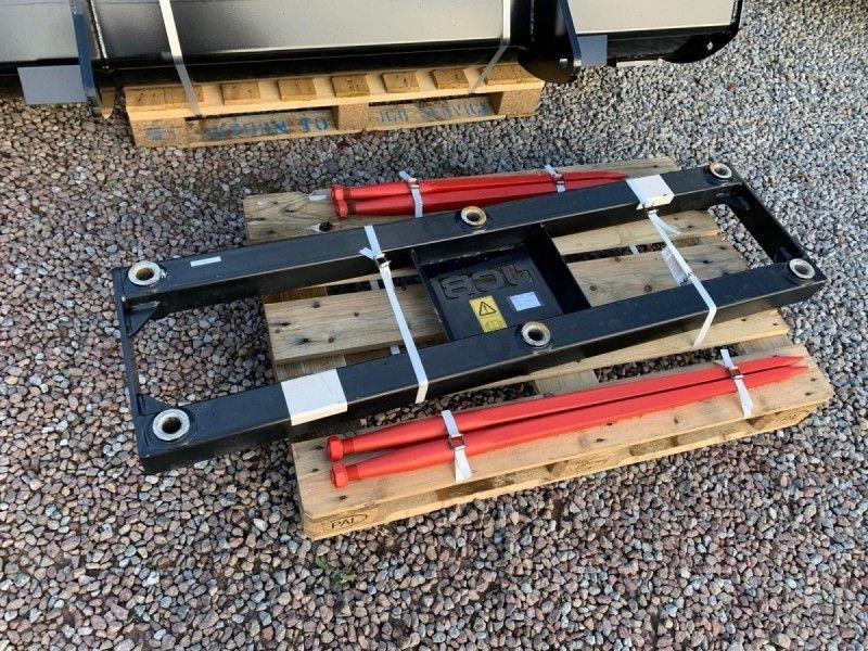 JCB - TWIN BALE SPIKE - Image 1