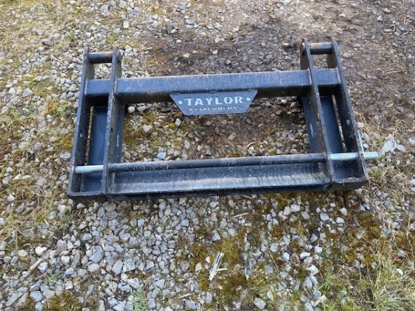 TAYLOR ATTCHMENTS - PIN AND CONE - Image 1