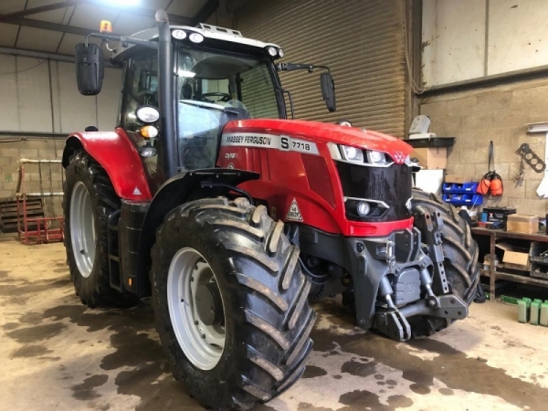 Massey Ferguson - 7718S EFD6 4WD TRACTOR - Image 1