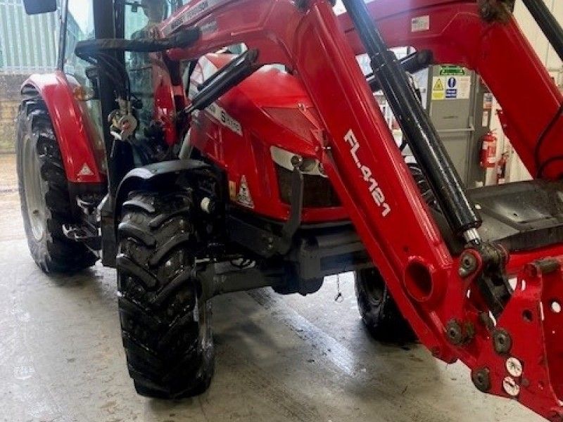 MASSEY FERGUSON - 5710 TRACTOR - Image 2