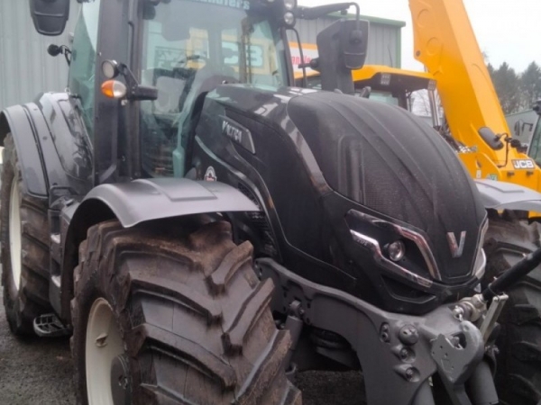 Valtra - T175EA 4WD Tractor - Image 1