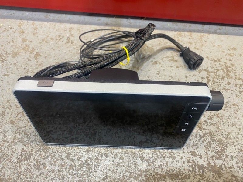 MASSEY FERGUSON - FIELDSTAR 5 SCREEN TCD - Image 2