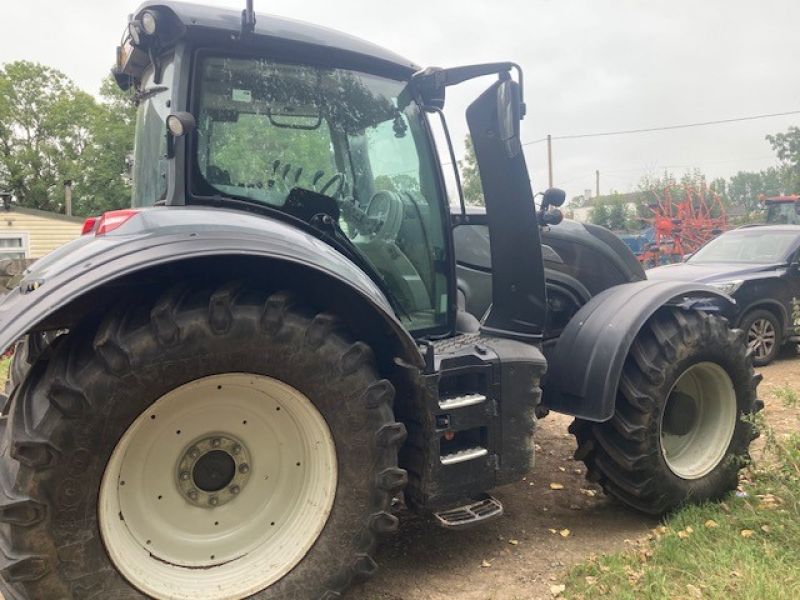 VALTRA - T174EA MR19 4WD TRACTOR - Image 2