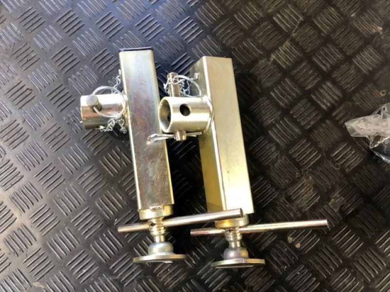 IFOR WILLIAMS - KX6316 PROPS - Image 2