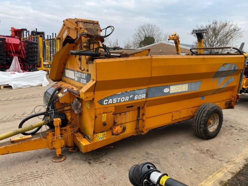 Lucas.G - Castor 60R Feeder - Image 2