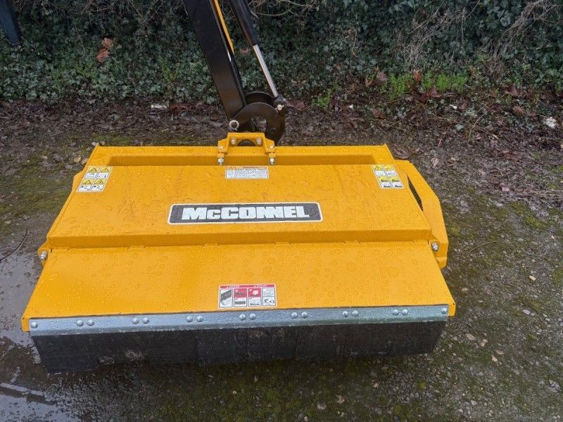 MCCONNEL - PA5562 HEDGECUTTER - Image 2