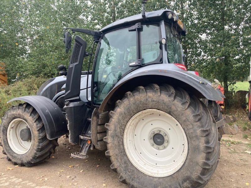 VALTRA - T174EA MR19 4WD TRACTOR - Image 3