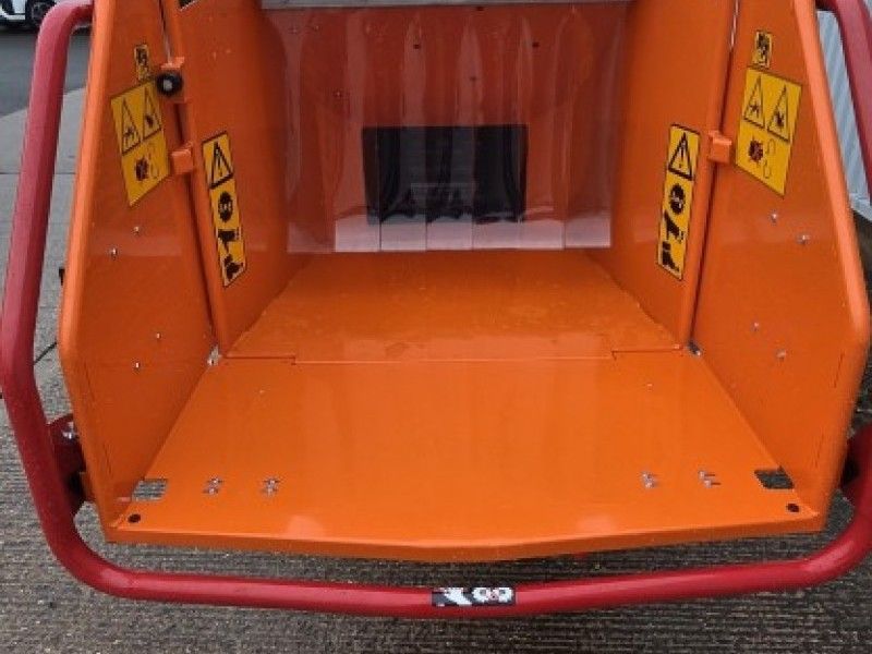 TIMBERWOLF - TW230VTR WOODCHIPPER - Image 4