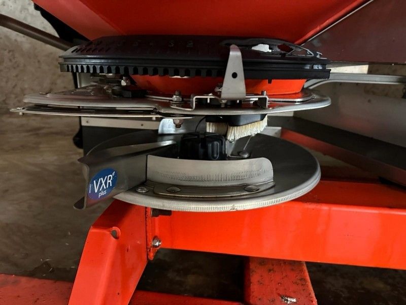 Kuhn - AXIS 40.2MEMC BROADCASTER - Image 4