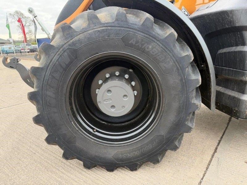 VALTRA - S416 4WD TRACTOR - Image 5