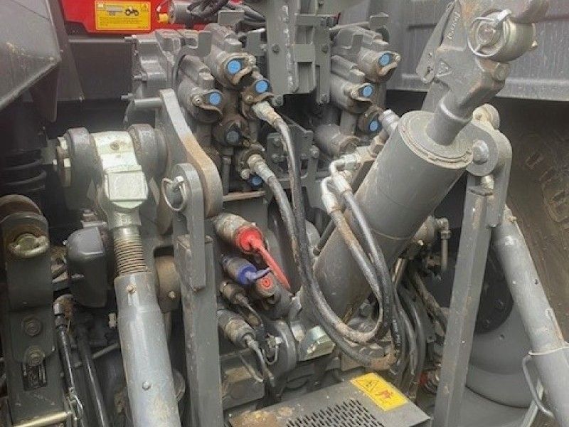 MASSEY FERGUSON - 8S.305 EXDV TRACTOR - Image 6