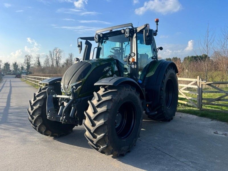 Valtra - N175A 4WD TRACTOR - Image 2