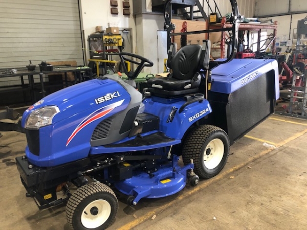 ISEKI - SXG324 LT RIDE ON MOWER - Image 1