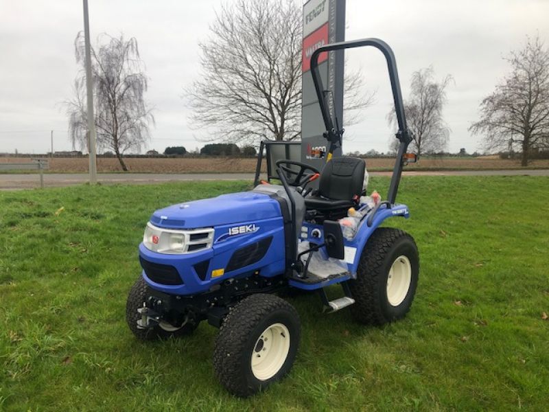 ISEKI - TM3267 COMPACT TRACTOR - Image 2