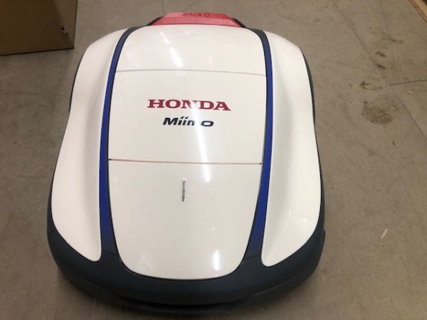 HONDA - HRM4000 ROBOTIC MOWER - Image 1