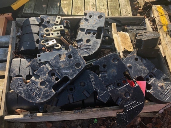 Challenger - 32 Track Frame Weights - Image 1