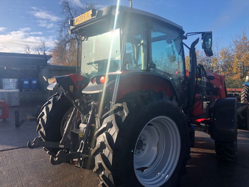 MASSEY FERGUSON - 5711 TRACTOR - Image 2