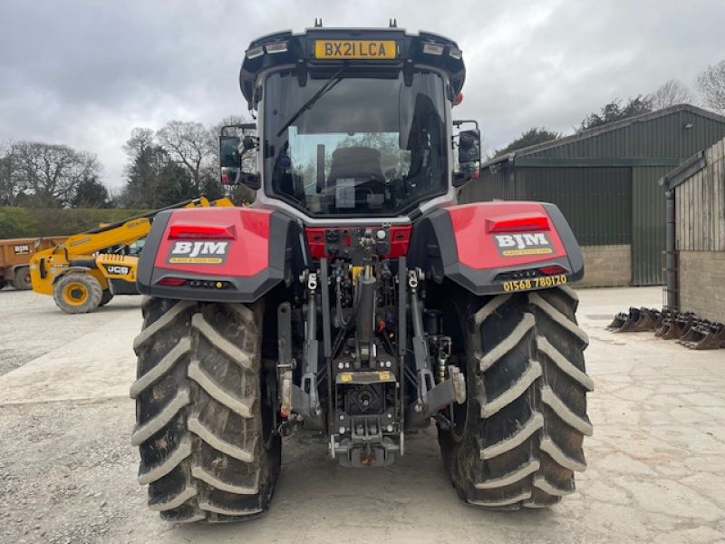 MASSEY FERGUSON - 8S.265 EXD7 4WD TRACTOR - Image 4