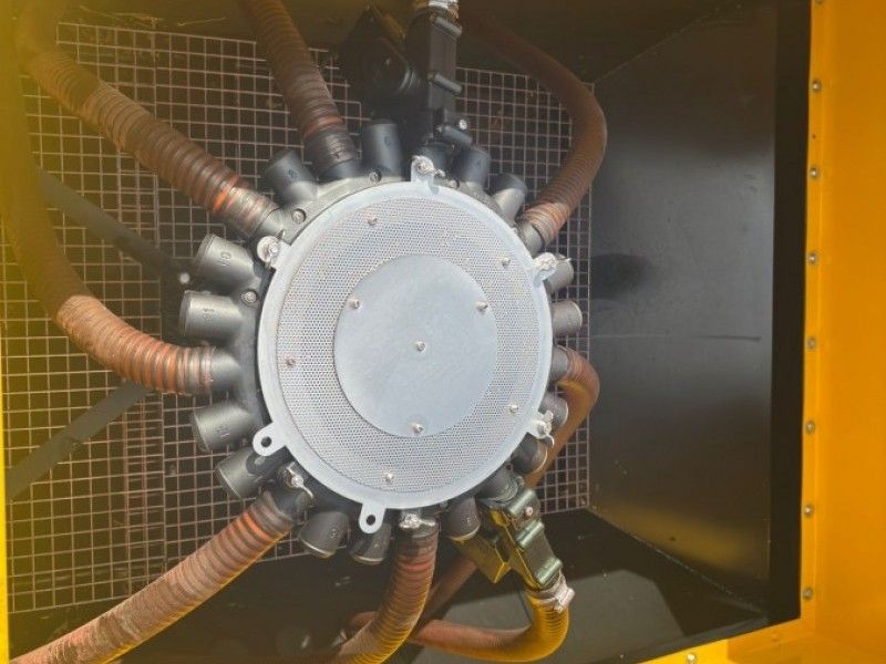 CLAYDON - 3M GRAIN DRILL - Image 7