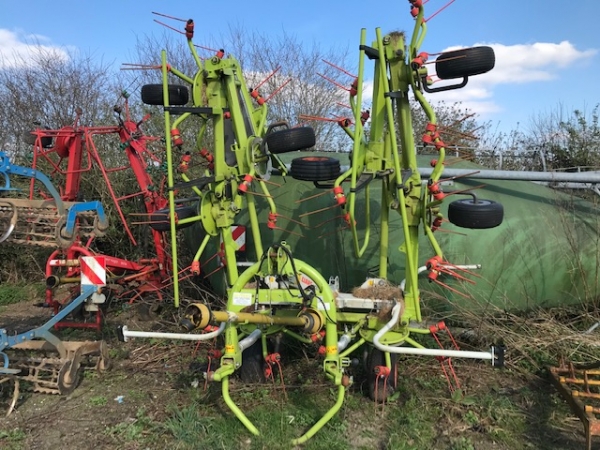 CLAAS - VOLTO 900 TEDDER - Image 1