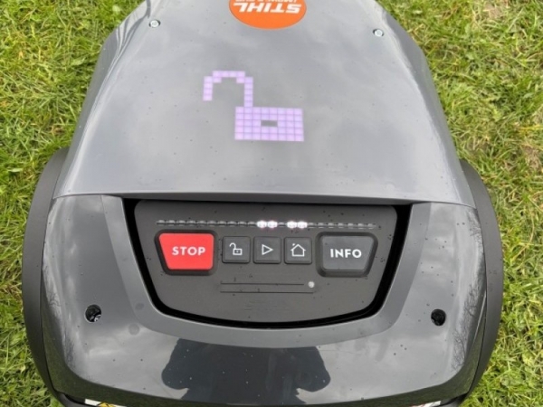 STIHL - IMOW 5 EVO ROBOTIC MOWER - Image 1