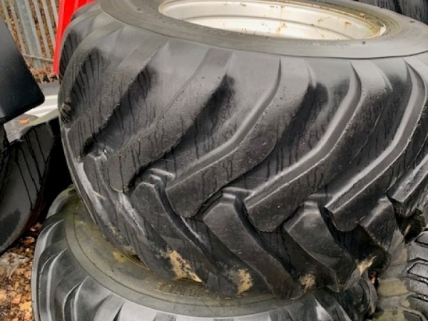 ALLIANCE - 4 700 50 22.5 WHEELS TYRE - Image 1