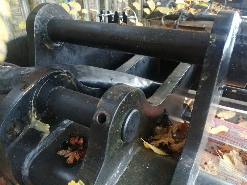 JCB - QFIT HEADSTOCK AND TINES - Image 3