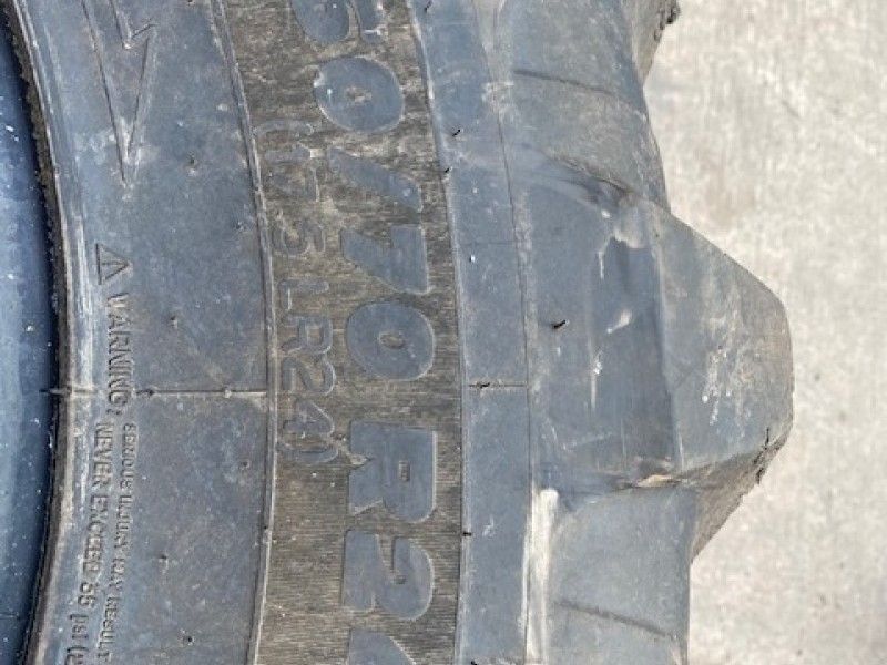 JCB - 460 70R24 MICHELIN TYRES - Image 4