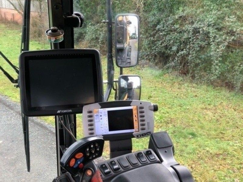 Challenger - 655B ROGATOR - Image 7