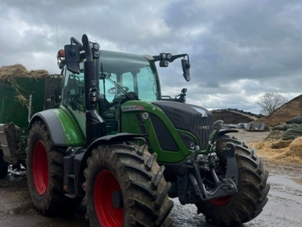 Fendt - 516 Power Plus Tractor - Image 1