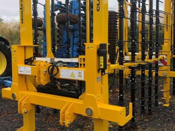 Claydon - 7.5m Harrow - Image 1