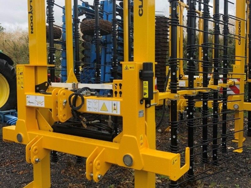 Claydon - 7.5m Harrow - Image 1