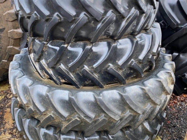 Massey Ferguson - 380 85R46 and 380 85R30 - Image 1