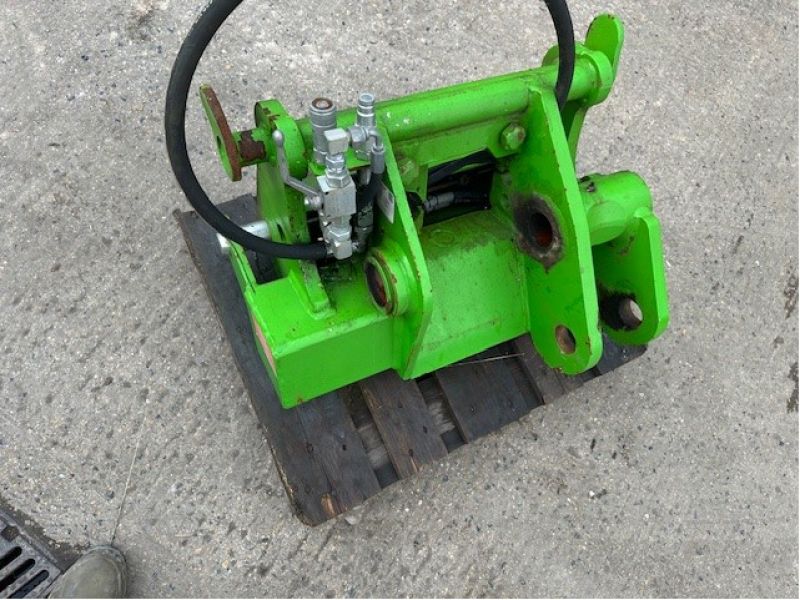 JCB - TOOL CARRIER HEADSTOCK - Image 1