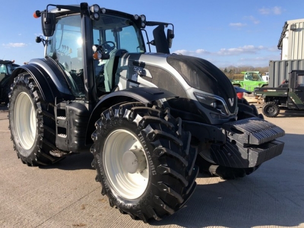 Valtra - T214 Active - Image 1