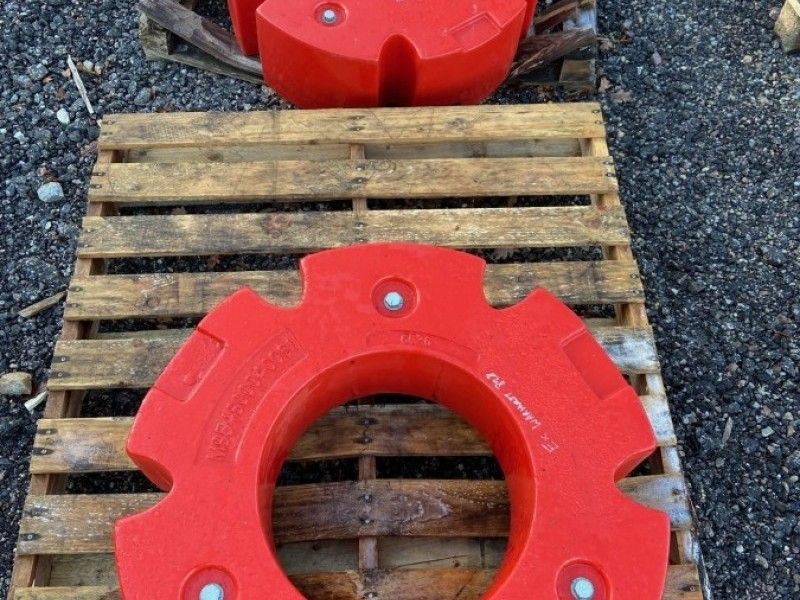 Fendt 2 x 600kg wheel weights AgriBuy