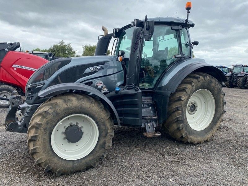 Valtra - T174EA 4WD Tractor - Image 2