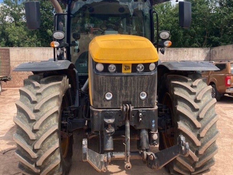 JCB - Fastrac 4220 Tractor - Image 3
