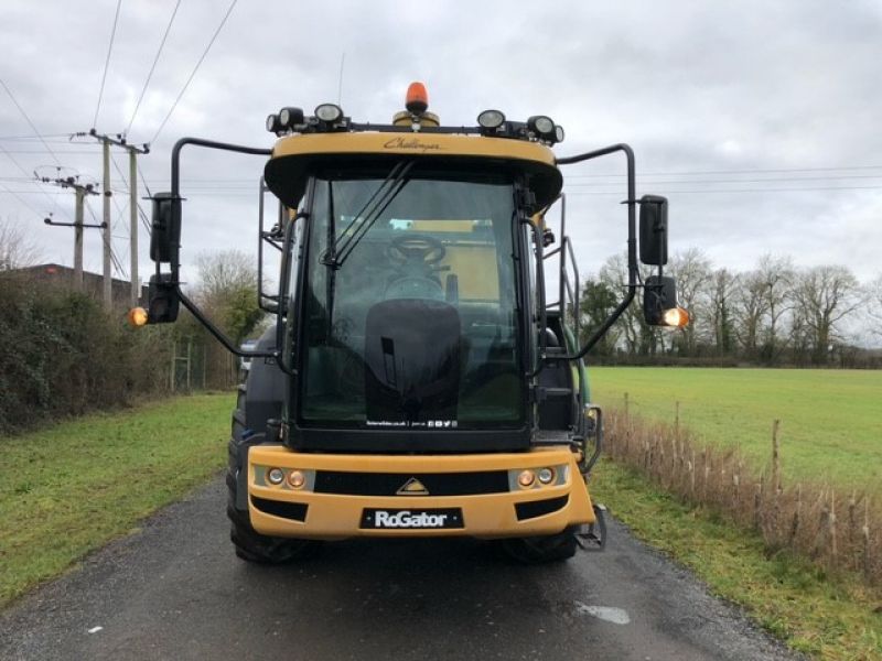 Challenger - 655B ROGATOR - Image 3