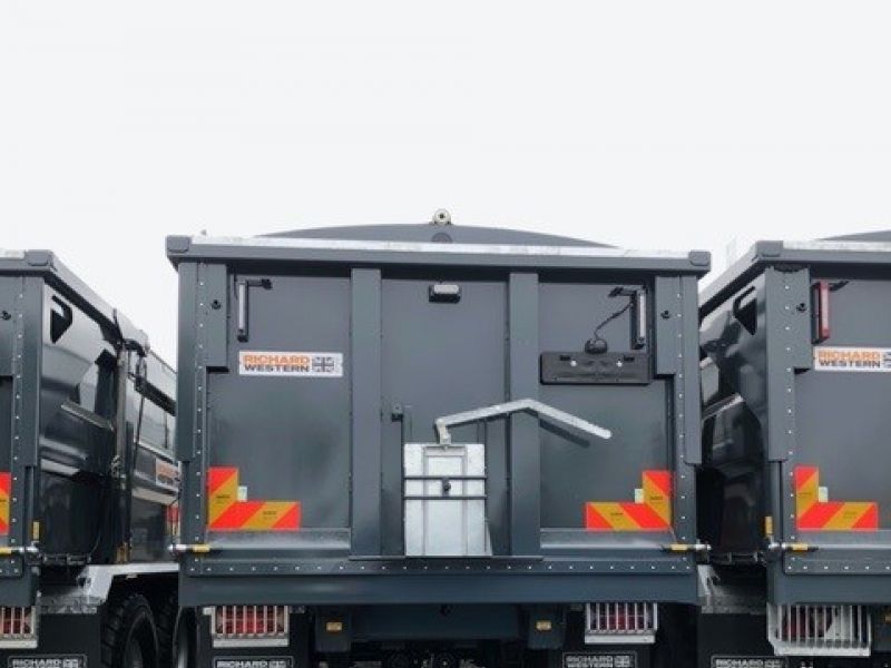 Richard Western - SF18HS Trailer - Image 3