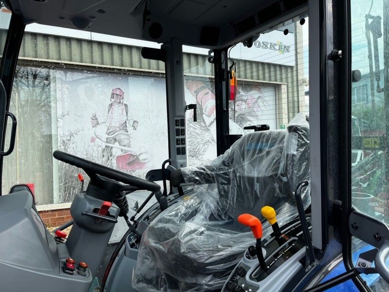 ISEKI - TH5420 COMPACT TRACTOR - Image 4